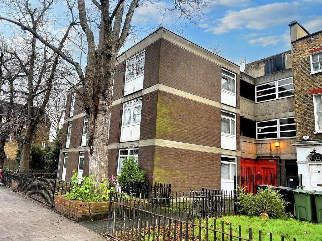 282 298 South Lambeth Road, Stockwell Park, London, SW8 1XR, United Kingdom | 1 bed apartment for rent #140225691 | Rentberry
