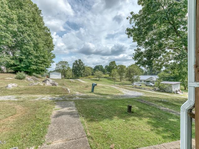 282 Cave Hill Road