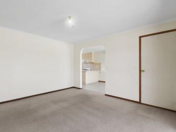 2/82 Church Street, Grovedale