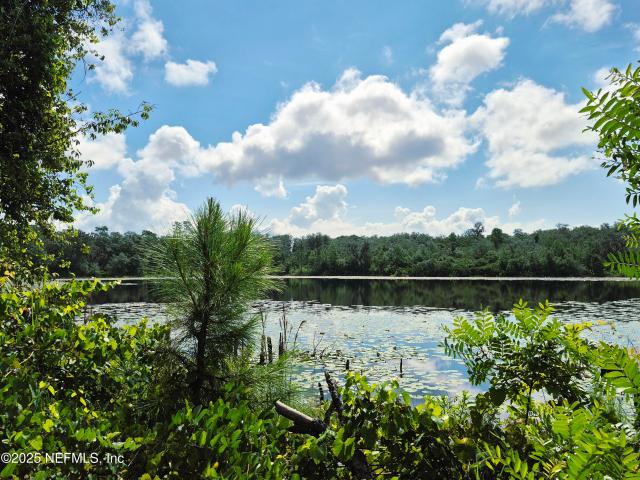 282 Byrd Rd, Crescent City, FL 32112 | MLS #2097
