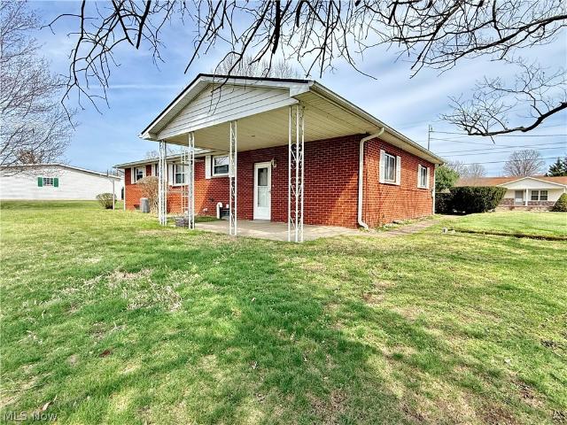 282 N Meadowlark Drive