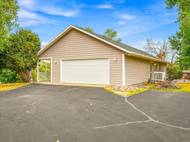 2835 Pioneer Lane