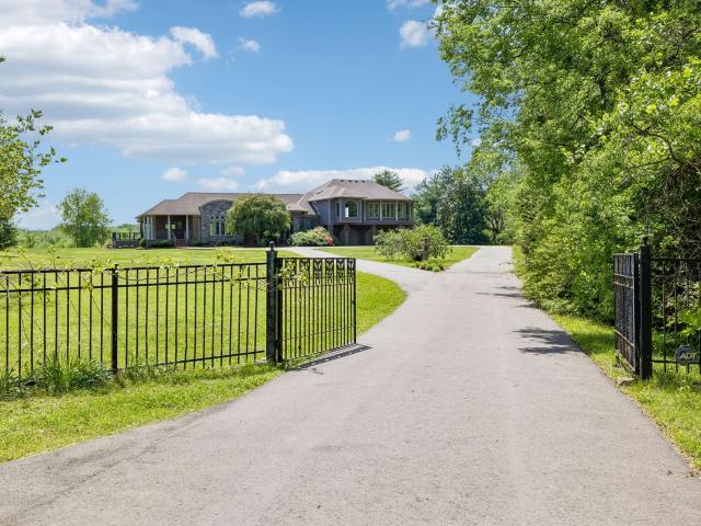 2836 Academy Rd