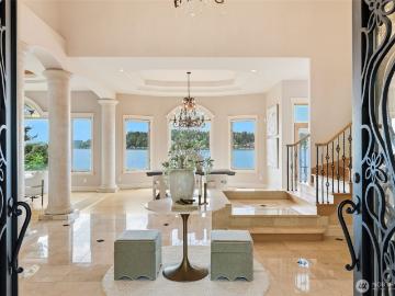 2837 E Lake Sammamish Parkway NE