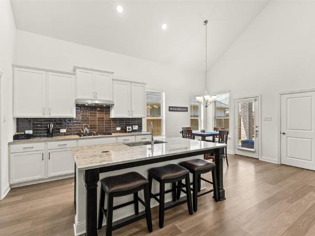 2837 Fargo Mews