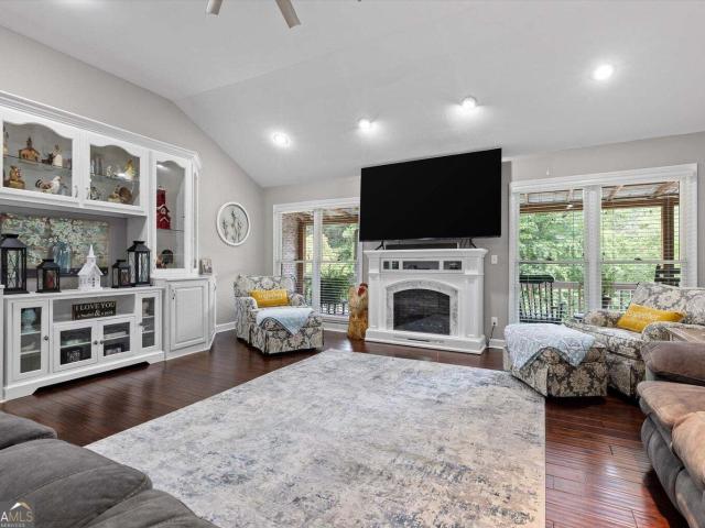 2837 Highway 411 S