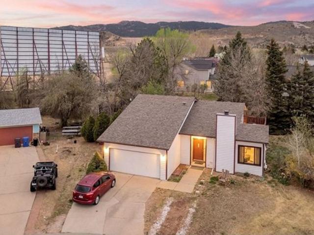 2838 Morgan Ct, Fort Collins, CO 80526