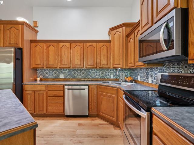 2838 Lewis River Rd, Woodland, WA 98674 | MLS #192641