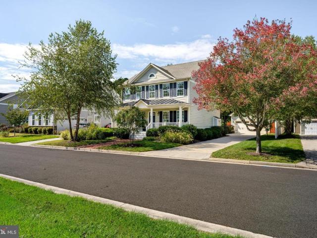 28309 Village Lake Way