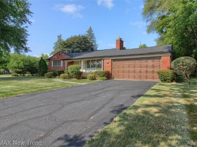 28311 Kirkside Lane