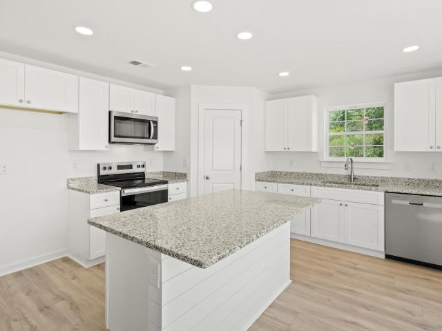 2831 Biscane Ct