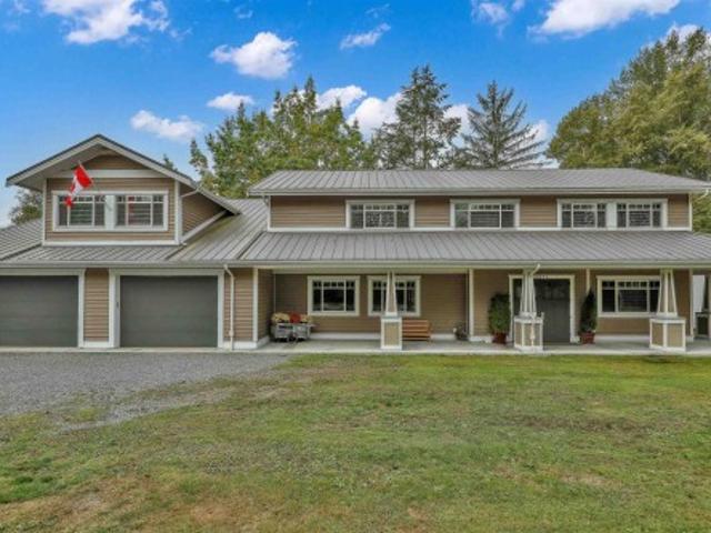 2831 Street, Surrey, BC, V3S 9V2 house for sale | Listing ID R3172 | Royal LePage
