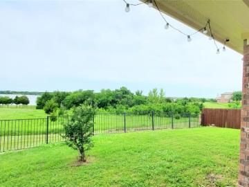 2832 Cresent Lake Dr, Little Elm, TX 75068 | MLS #21301