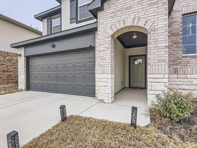 2832 Indian Clover Trl