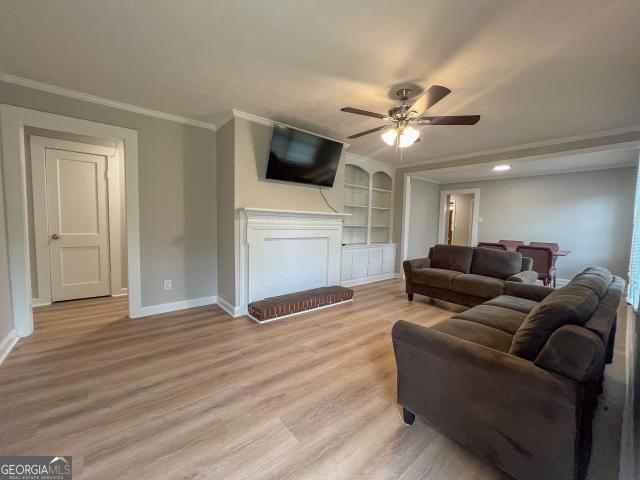 2833 Idylwild Drive