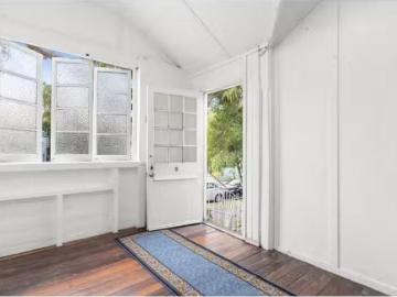 2/83 Buranda Street, WOOLLOONGABBA Apartment for rent Listed.