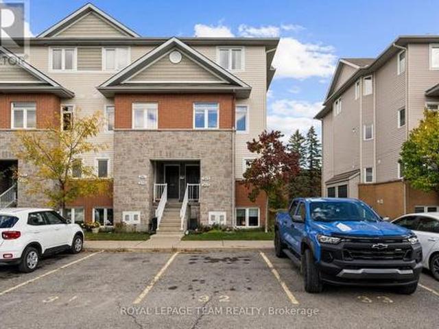 283 Fir Lane, North Grenville, ON, K0G 1J0 townhouse for sale | Listing ID X13880 | Royal LePage