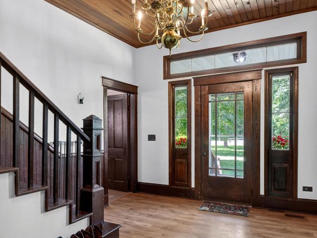 283 Hunting Creek Rd