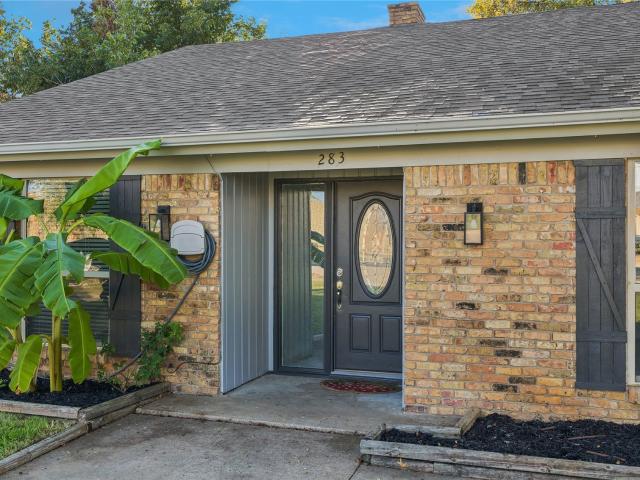 283 Somerset Circle, Bedford, US, TX