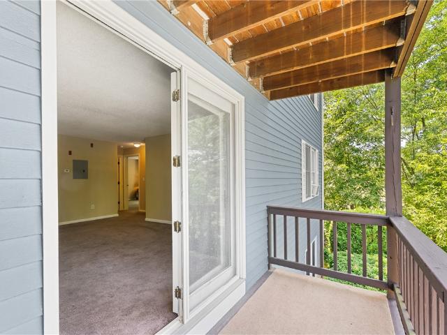 283 Privilege Street 4