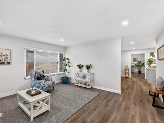 283 Vineyard Drive