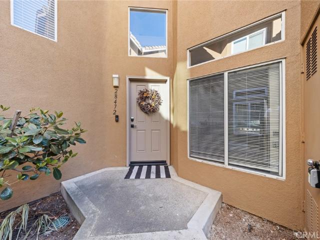 28472 Yosemite Dr