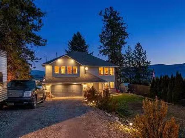 2848 Lower Glenrosa Road, West Kelowna, BC, V4T 1C8 house fo.