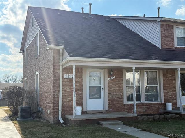 28404 Longmeadow Lane