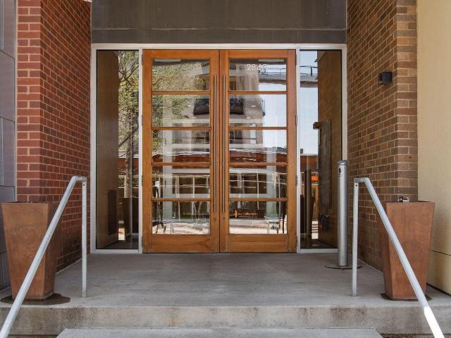 2840 Bryant Avenue S # E303