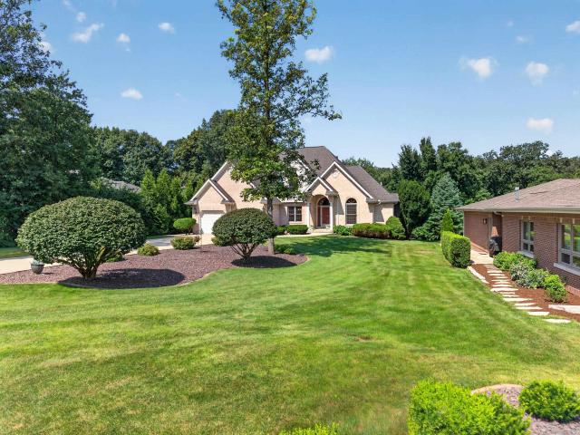 2841 Emerald Drive