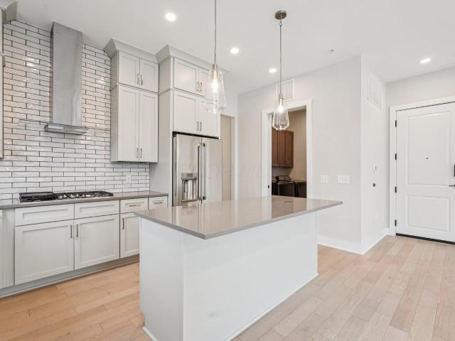 2842 Gunnison Drive # 303