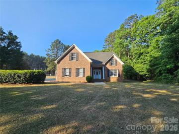 2843 Lakeshore Drive