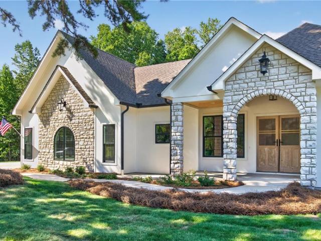 284 Braswell Mountain Road