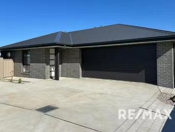Junee, New South Wales, Marinna - Parking