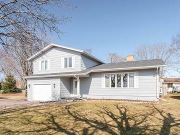 284 North River Road, Charlottetown, PE, C1A 3L8 house for sale | Listing ID 202608 | Royal LePage