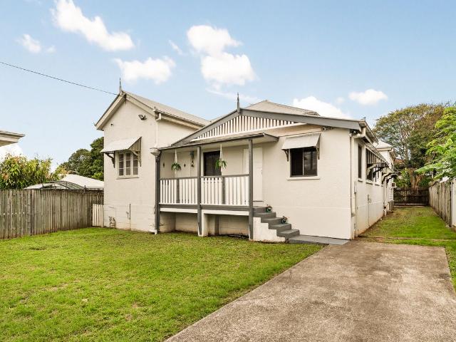 284 Nudgee Road, Hendra, QLD 4011