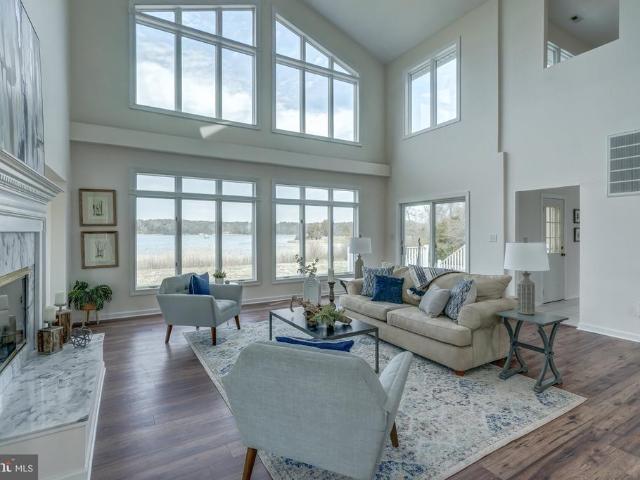 284 Palmer Drive
