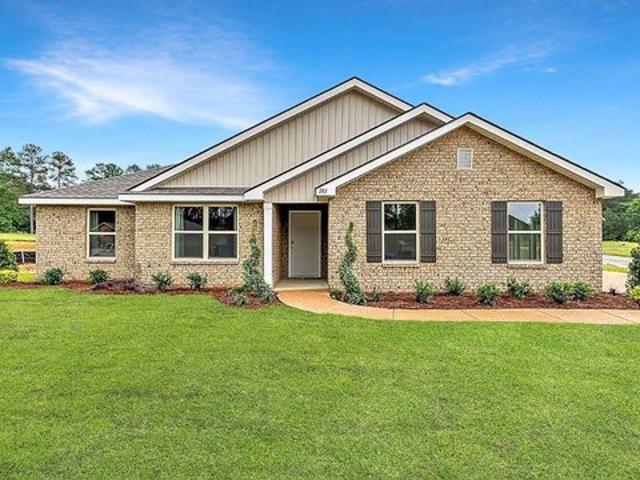 284 Raulston Dr, Byram, MS 39272