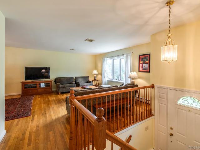 284 Waterbury Hill Road