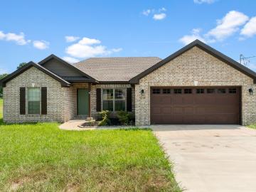 284 Walker RD