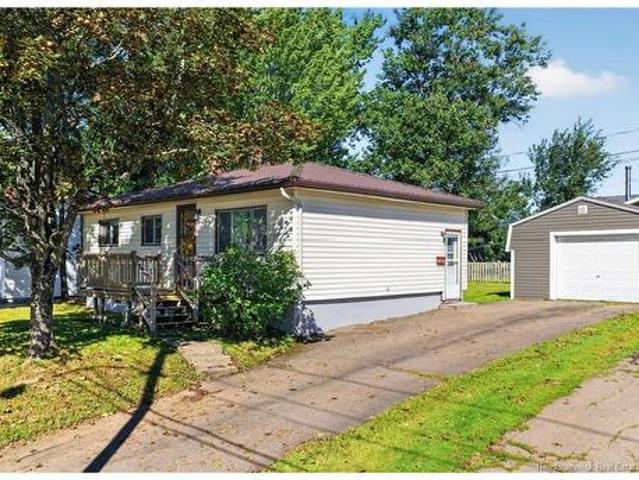 284 Whitepine Rd, Riverview, NB, E1B 3M2 house for sale | Listing ID NB147163 | Royal LePage