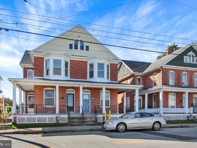 284 Third Street