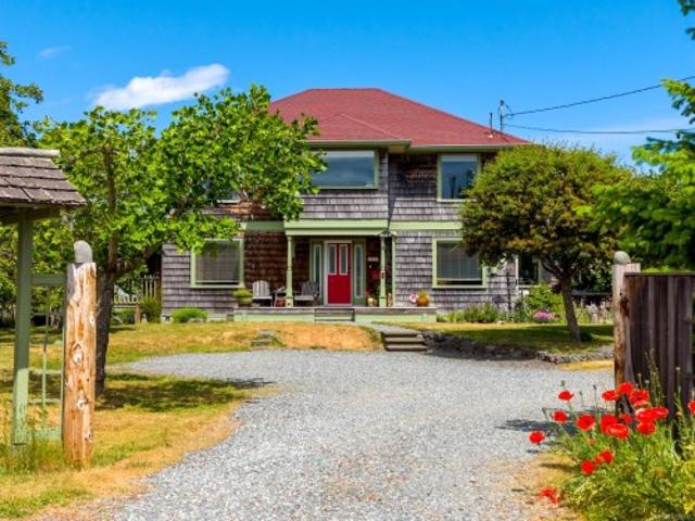 2854 Farm View Rd, Courtenay, BC, V9N 9C7 Luxury House for sale | Listing ID 1038 | Royal LePage Carriage Trade Luxury Properties