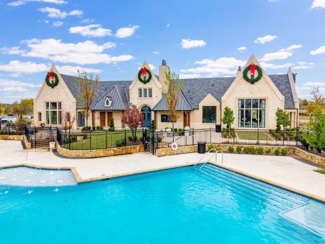 2856 Chester Drive