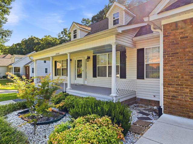 2850 Parkwood Trail NW