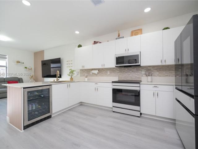 28510 SW 134th Ave, Homestead, FL 33033 | MLS #A12018