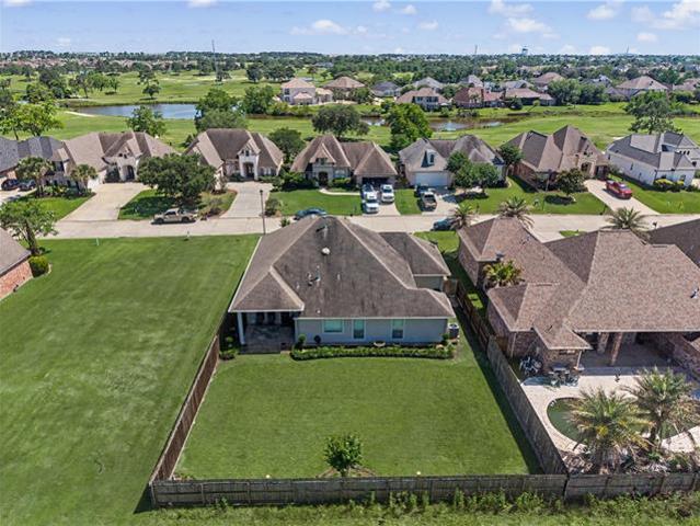 285 Cypress Lakes Dr, Slidell, LA 70458 | MLS #2547