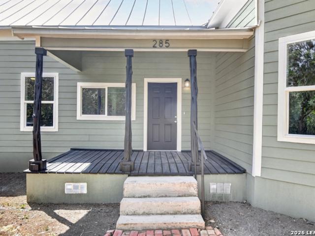 285 Avenue I