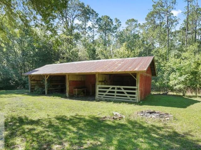 285 Knotty Pine Road