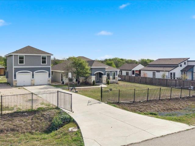 285 La Fortuna Dr